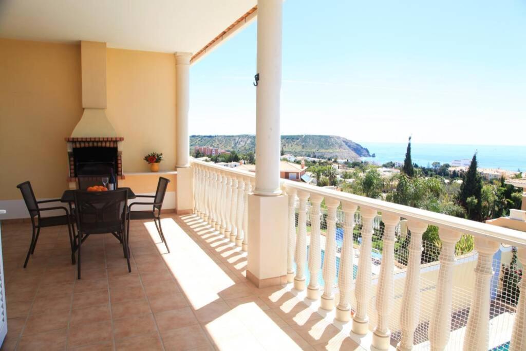 Vila G, Mira Luz Extérieur photo